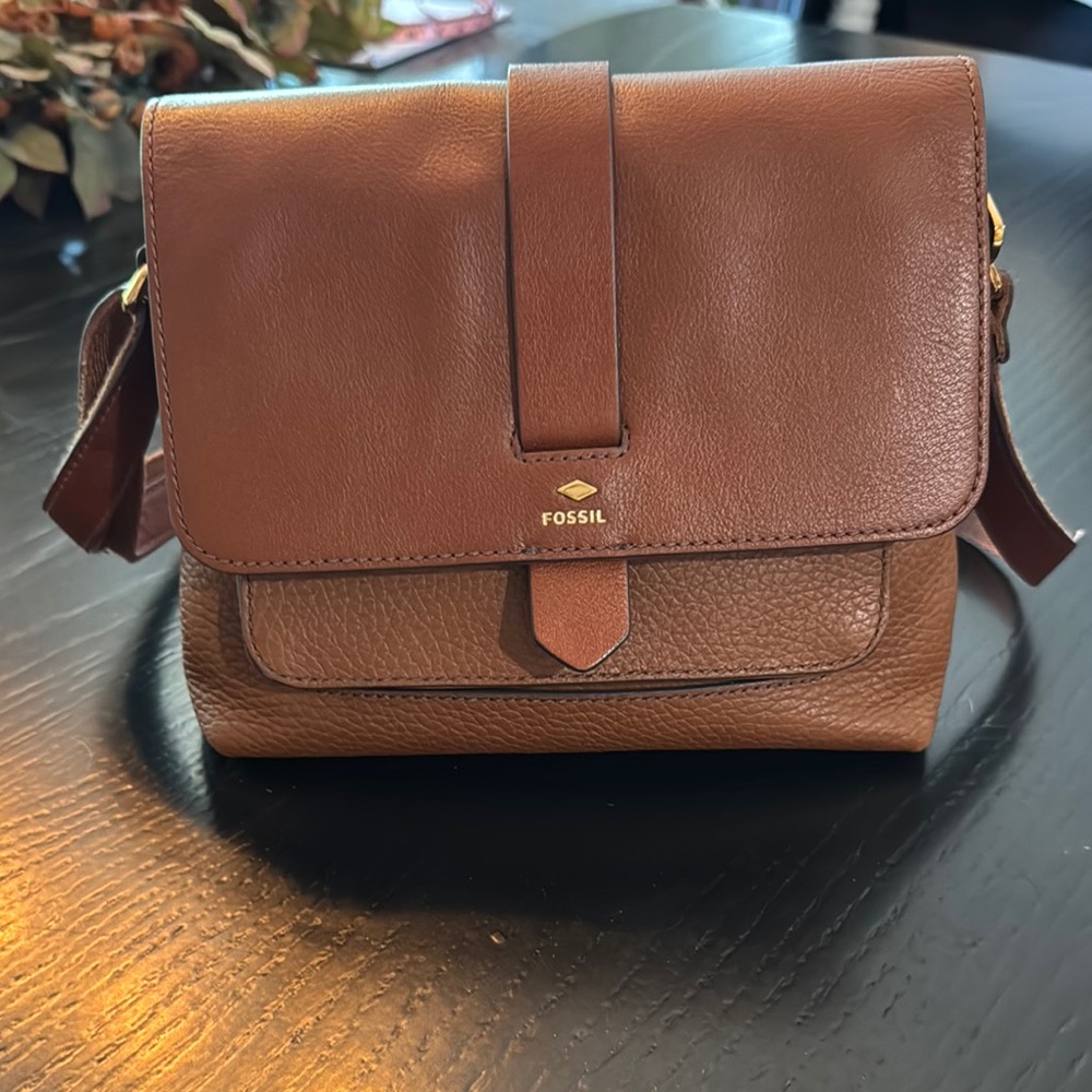 Fossil Brown Leather Women’s Crossbody Bag